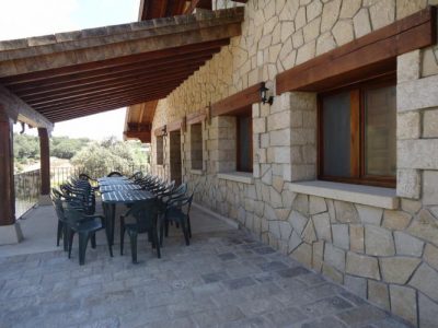 Finca de 20000 m2 con piscina, barbacoa, aparcamiento