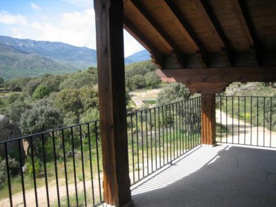 Finca de 20000 m2 con piscina, barbacoa, aparcamiento