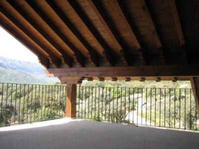 Finca de 20000 m2 con piscina, barbacoa, aparcamiento