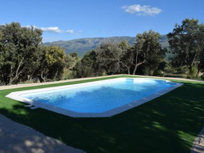 Finca de 20000 m2 con piscina, barbacoa, aparcamiento