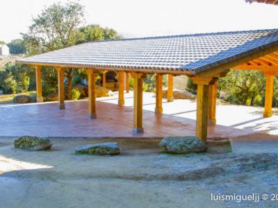 Finca de 20000 m2 con piscina, barbacoa, aparcamiento